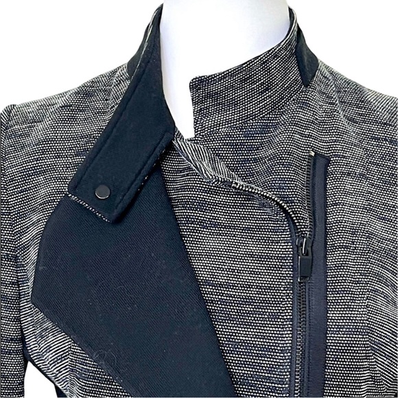 SOLEZIA Women’s Stretch Blazer Black Stretch Moto Inspired Long Fitted Zip Front - Picture 4 of 13